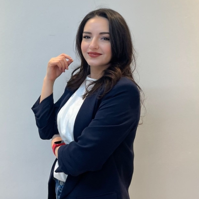 Gamze Özvarinli